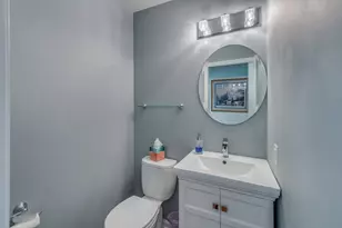 424 S Forest Ave, Batavia, IL 60510 - Photo 17