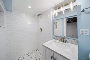 2524 Oak Park Ave, Berwyn, IL 60402 - Photo 11