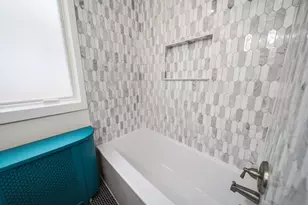 2524 Oak Park Ave, Berwyn, IL 60402 - Photo 9
