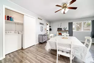 519 W 8th St, Dixon, IL 61021 - Photo 17