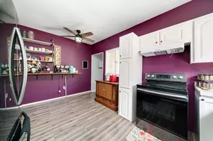 519 W 8th St, Dixon, IL 61021 - Photo 13