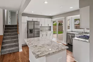 1037 185th Pl, Homewood, IL 60430 - Photo 5