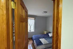 208 W Nippersink Rd, Round Lake, IL 60073 - Photo 7