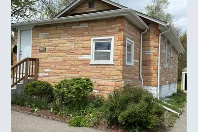 208 W Nippersink Road, Round Lake, IL 60073 - Photo 1