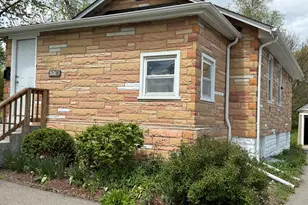 208 W Nippersink Rd, Round Lake, IL 60073 - Photo 1