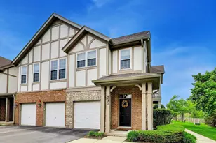 210 Rosehall Dr, Lake Zurich, IL 60047 - Photo 1