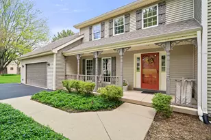 2N485 Colt Dr, Elburn, IL 60119 - Photo 3