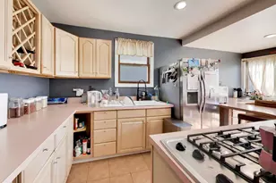 2928 N Natchez Ave, Chicago, IL 60634 - Photo 3