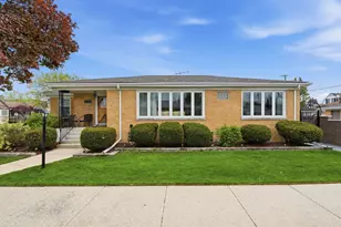 7235 W Barry Ave, Chicago, IL 60707 - Photo 1