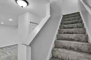 984 Four Seasons Blvd, Aurora, IL 60504 - Photo 17