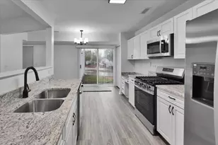 984 Four Seasons Blvd, Aurora, IL 60504 - Photo 7