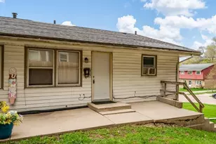 422 Henrietta Ave, Rockford, IL 61102 - Photo 43