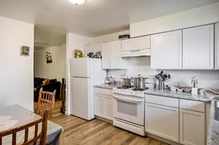 422 Henrietta Ave, Rockford, IL 61102 - Photo 9