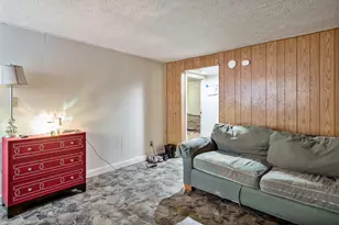 422 Henrietta Ave, Rockford, IL 61102 - Photo 25