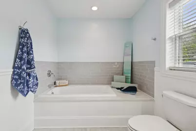 5450 N Natoma Avenue, Chicago, IL 60656 - Photo 17