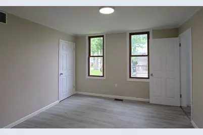 314 S Franklin Street, Salem, IL 62881 - Photo 9