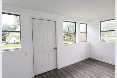 314 S Franklin Street, Salem, IL 62881 - Photo 3