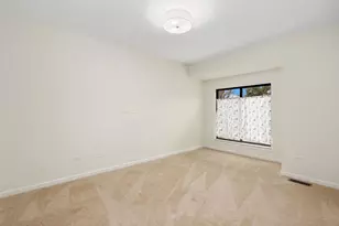 1331 Oak Hill Rd, Lake Barrington, IL 60010 - Photo 17