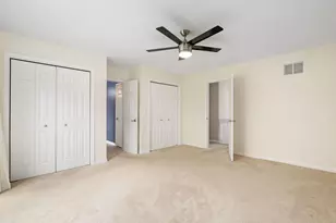 1331 Oak Hill Rd, Lake Barrington, IL 60010 - Photo 13