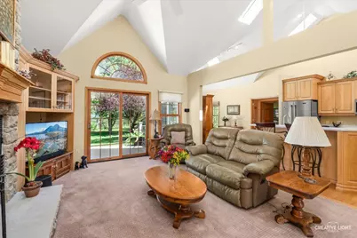 16073 Burr Oak Road, Plano, IL 60545 - Photo 9