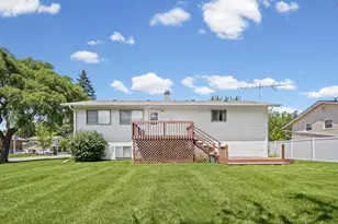 1035 E Plate Dr, Palatine, IL 60074 - Photo 25