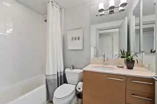 340 E Randolph St, Chicago, IL 60601 - Photo 15