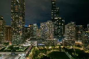 340 E Randolph St, Chicago, IL 60601 - Photo 29