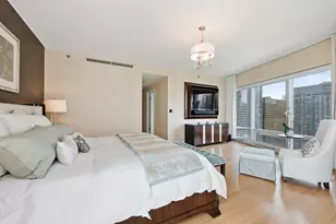 340 E Randolph St, Chicago, IL 60601 - Photo 17