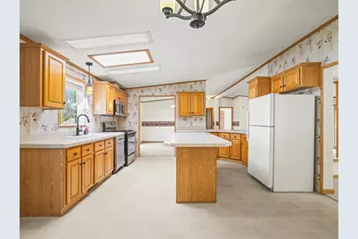 8438 Hickory Tree Drive, Machesney Park, IL 61115 - Photo 17