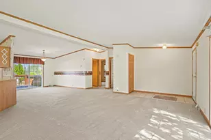 8438 Hickory Tree Dr, Machesney Park, IL 61115 - Photo 7