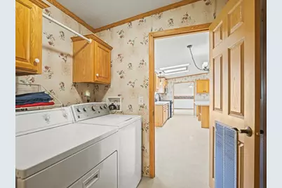 8438 Hickory Tree Drive, Machesney Park, IL 61115 - Photo 21