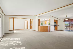 8438 Hickory Tree Dr, Machesney Park, IL 61115 - Photo 5