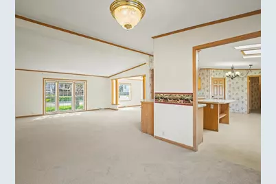 8438 Hickory Tree Drive, Machesney Park, IL 61115 - Photo 11
