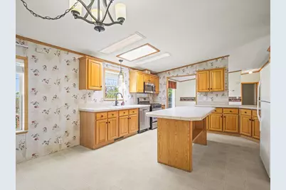 8438 Hickory Tree Drive, Machesney Park, IL 61115 - Photo 15