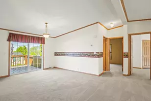 8438 Hickory Tree Dr, Machesney Park, IL 61115 - Photo 9