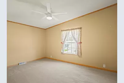 8438 Hickory Tree Drive, Machesney Park, IL 61115 - Photo 31