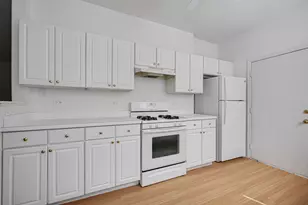 1343 Providence Cir, Elgin, IL 60120 - Photo 7