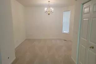 1343 Providence Cir, Elgin, IL 60120 - Photo 5