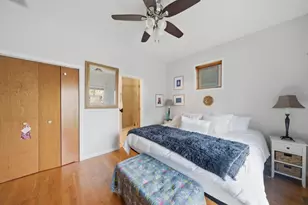 2416 W Thomas St, Chicago, IL 60622 - Photo 9