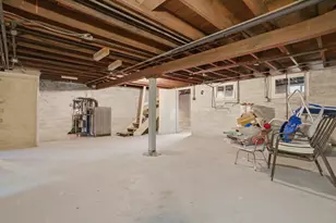 612 Oak St, Woodstock, IL 60098 - Photo 35
