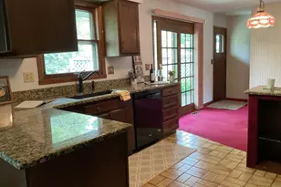 4586 Comet Dr, Machesney Park, IL 61115 - Photo 7