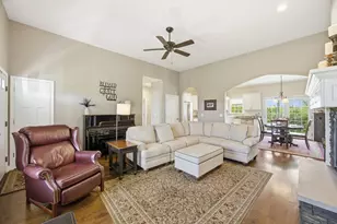 20809 Bunker Hill Rd, Marengo, IL 60152 - Photo 7