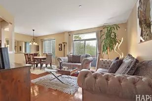 703 Owl Creek Ln, Gurnee, IL 60031 - Photo 3