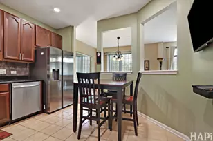 703 Owl Creek Ln, Gurnee, IL 60031 - Photo 9