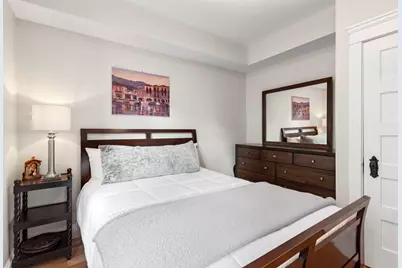 205 W Cook Avenue, Libertyville, IL 60048 - Photo 23