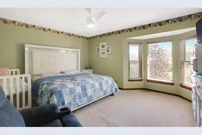 17 Buchanan Lane, Streamwood, IL 60107 - Photo 13