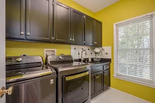 2040 Arrowhead Ct, Geneva, IL 60134 - Photo 21