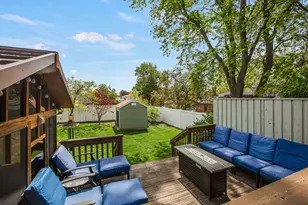 4608 Sycamore Ln, Rolling Meadows, IL 60008 - Photo 19