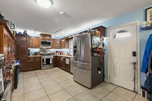 4608 Sycamore Ln, Rolling Meadows, IL 60008 - Photo 7
