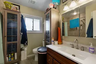 4608 Sycamore Ln, Rolling Meadows, IL 60008 - Photo 9